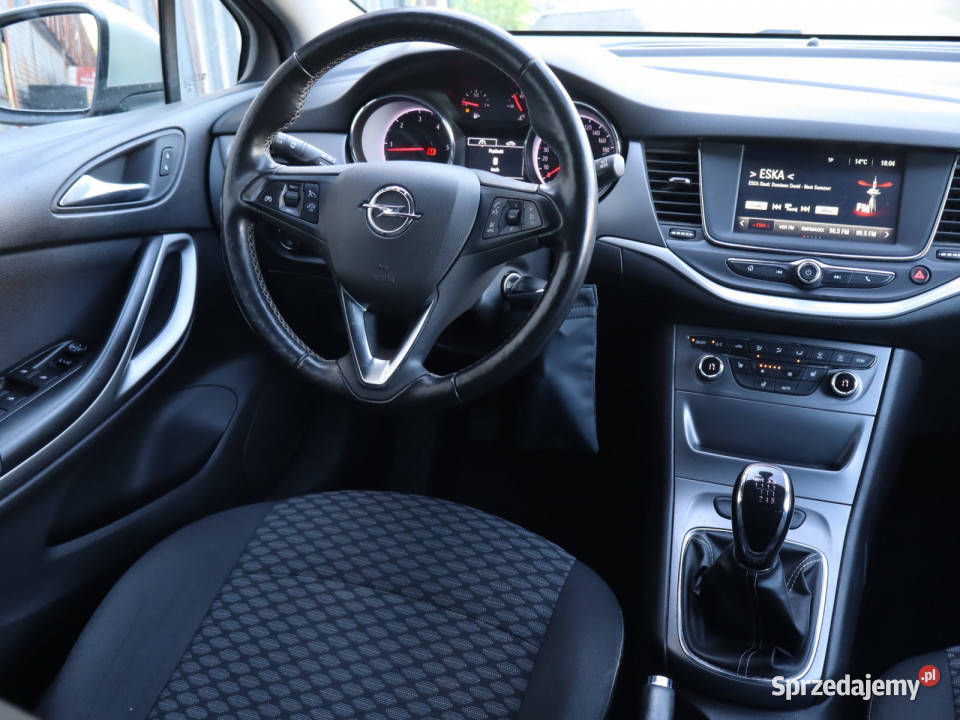 Opel Astra 16 CDTI radio Katowice