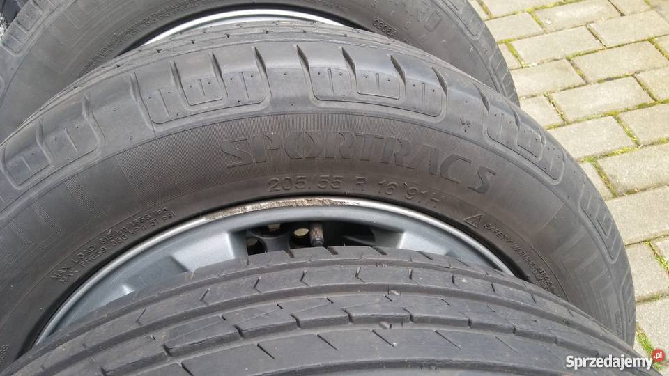 Oryginalne felgi aluminiowe 16 z oponami Mondeo Gdańsk