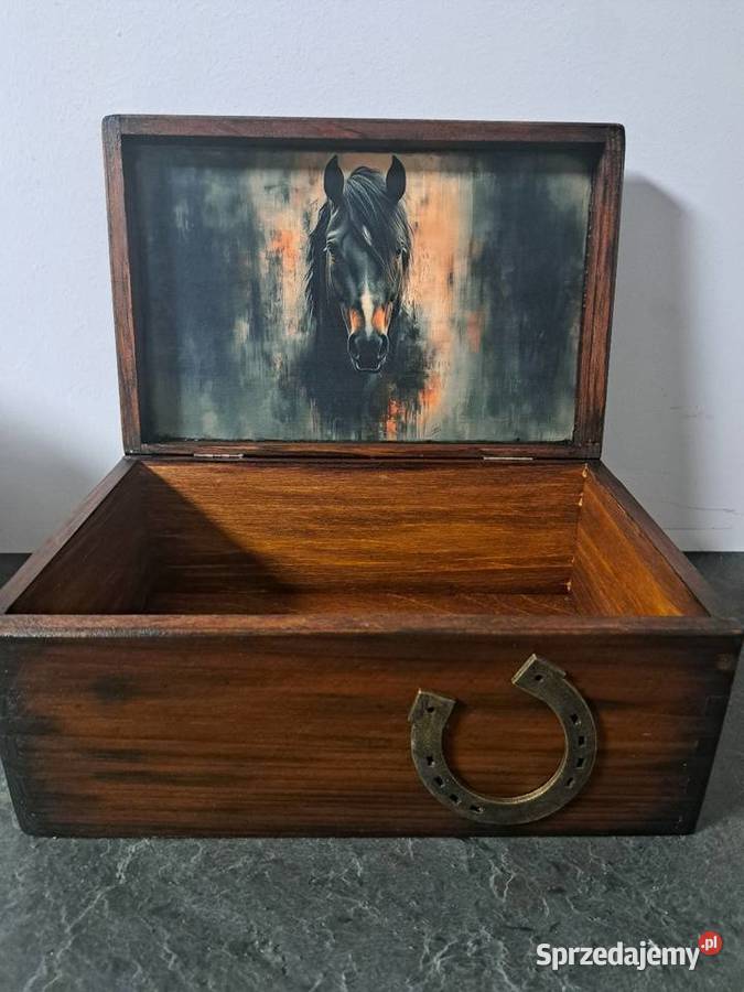Szkatułka kuferek z koniem drewno podkowa Kędzierzyn-Koźle