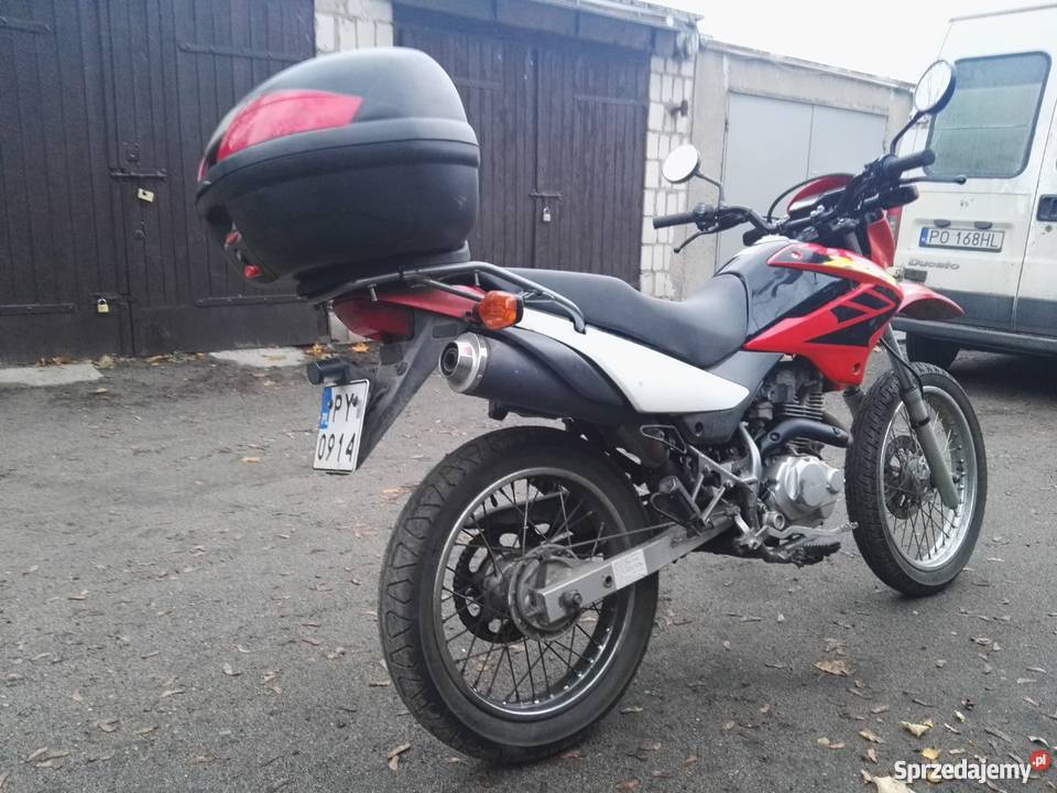 Honda XR 125 L czerwony