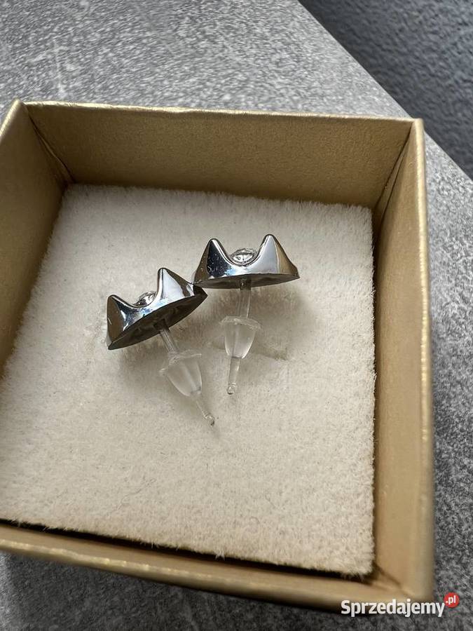 Kolczyki srebrne z diamentem Jasło sprzedam