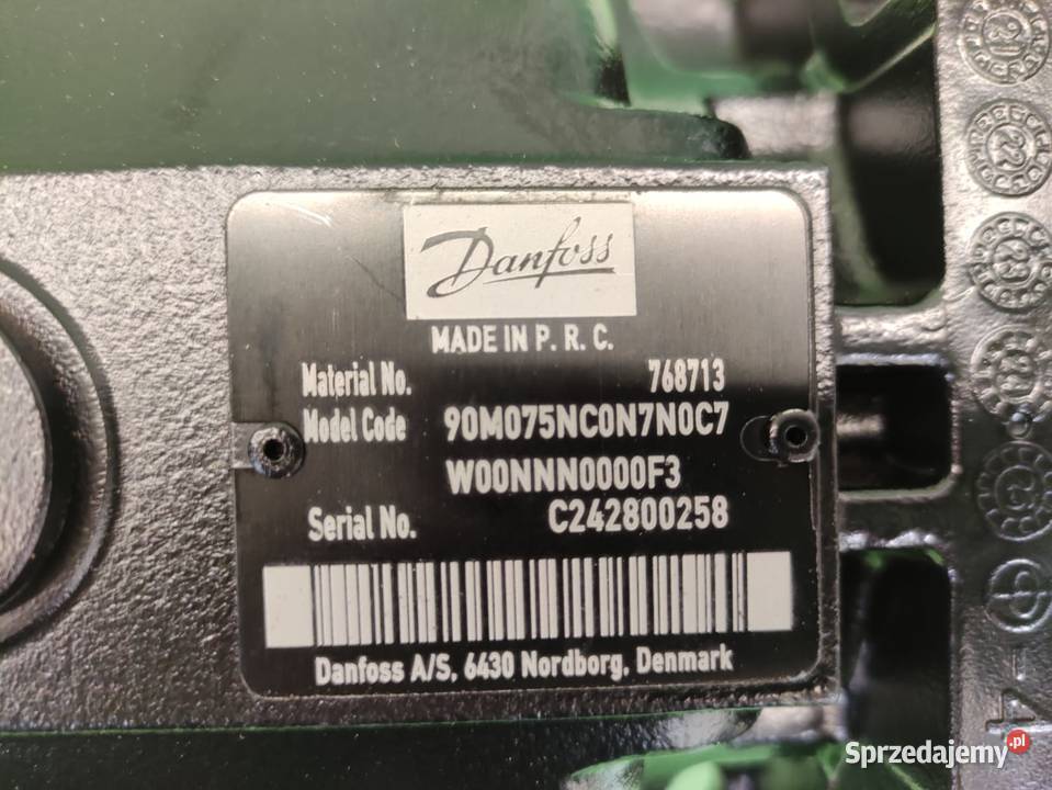 Silnik jazdy 90M075 Sauer Danfoss 768713 Holland Pozostałe