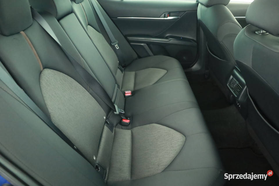 Toyota Camry 25 Hybrid tempomat