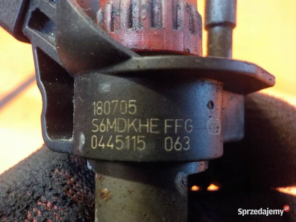 GRAND CHEROKEE WK 30 CRD 06r wtrysk 0445115063 Wtryskiwacze