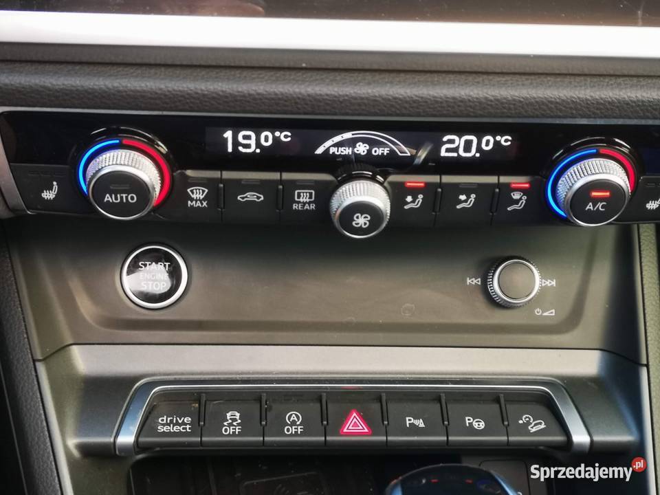 Audi Q3 S line Black sprzedam