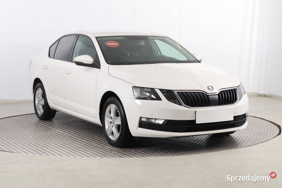Skoda Octavia 16 TDI gniazdo USB