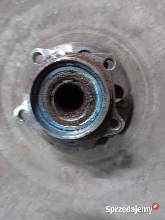 Piasta koła tył 20 d4d toyota rav 4 II 0005 osobowe Wola Jachowa