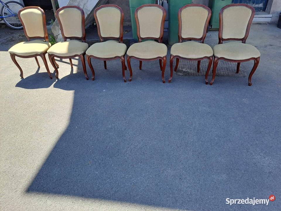 Krzesła wr stanie Bychawa