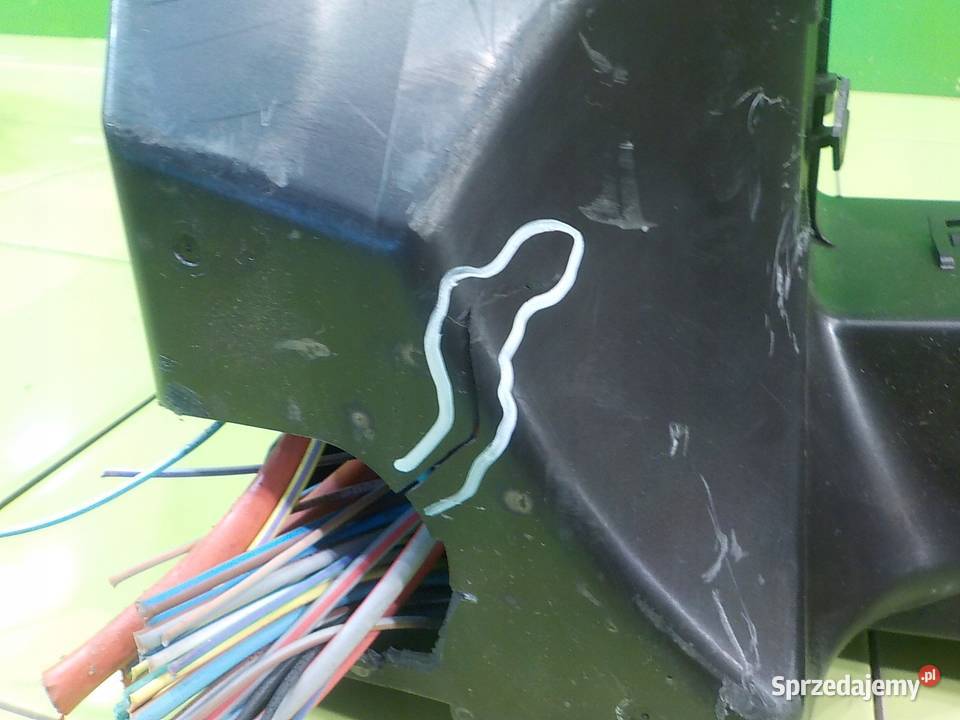 JAGUAR XF I 09r SEDAN 4D skrzynka bezpiecznikow Skrzynki bezpieczników