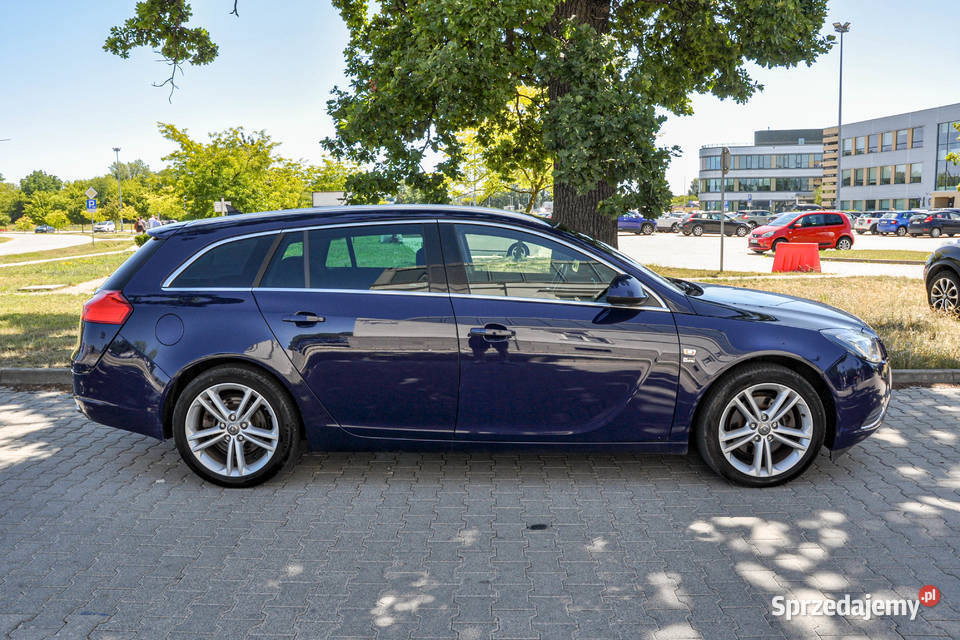 Opel Insignia 20CDTI Biturbo 195 2012 r 1956cm3 Wrocław