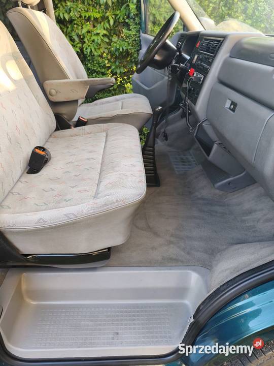 Volkswagen Caravelle 25 TDI łódzkie Łódź