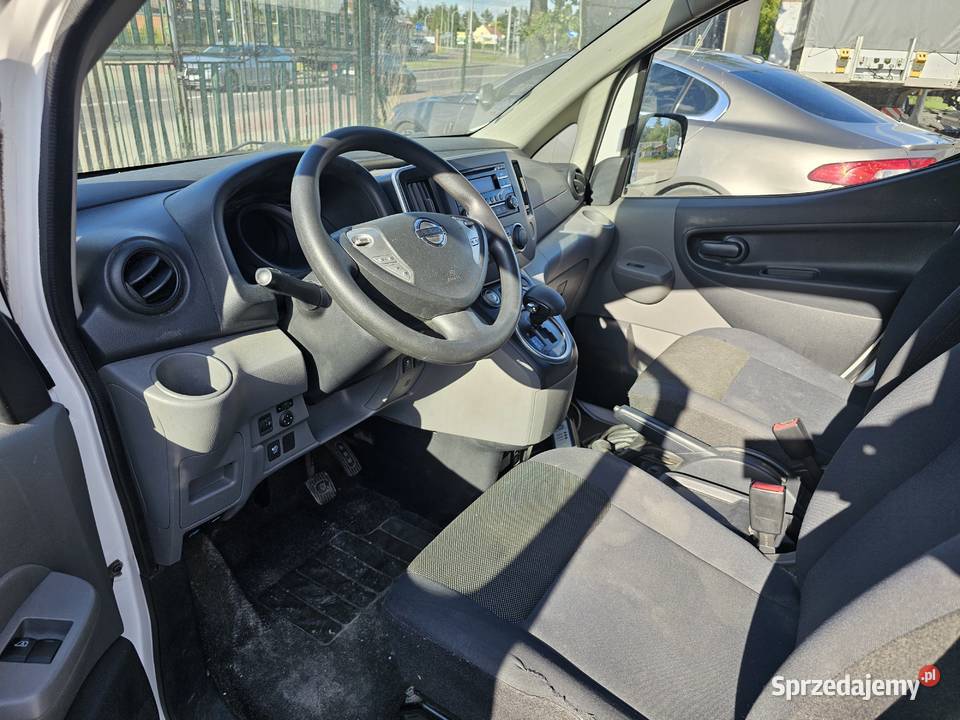 Nissan nv200 elektryk 40 kvh zasieg 250 klima światła LED Tarnobrzeg