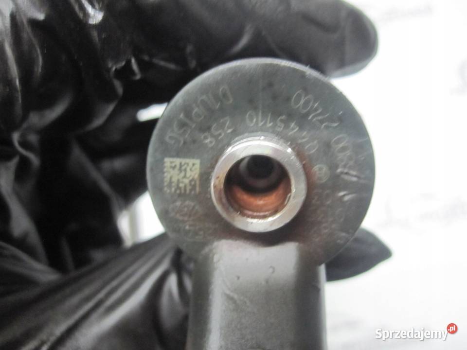 Kia CARENS 20 CRDI D4EA wtryskiwacz wtrysk osobowe sprzedam