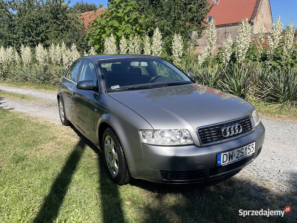 Audi A4 B6 20 w calosci na części do naprawy A4 Kąty Wrocławskie sprzedam