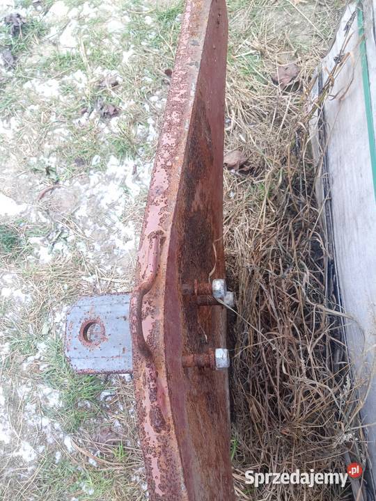 Obciążnik ciągnika ładowarki balast 200 Czemierniki