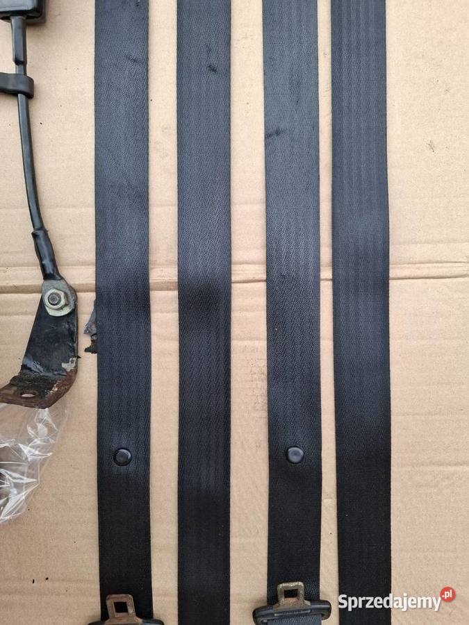 Pasy bezpieczeństwa przód przednie Fiat 126p Strzelce Opolskie sprzedam