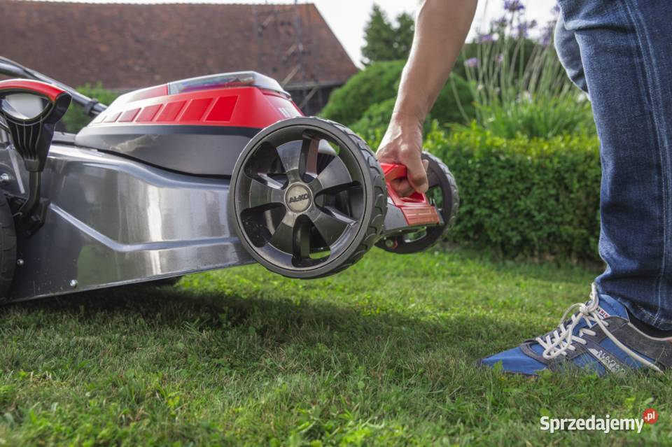 Kosiarka akumulatorowa z napędem ALKO Moweo 460 Tajęcina