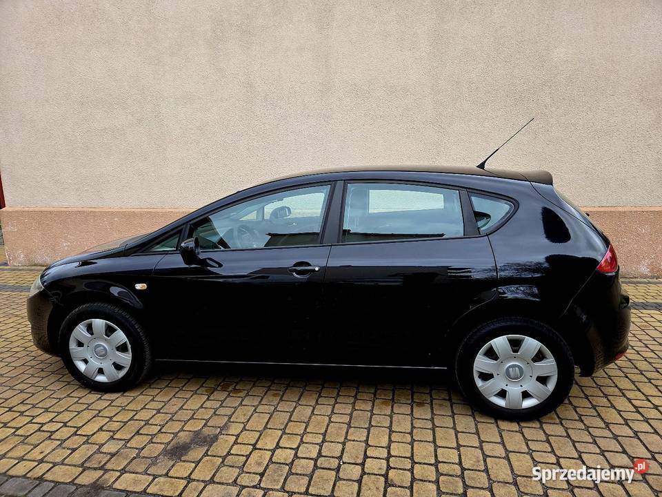 Seat Leon 16mpi bez korozji bezwypadkowy manualna małopolskie Niepołomice