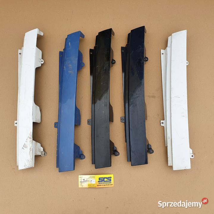 ACTROS MP4 OSŁONA LISTWA ATRAPY DRZWI LEWA Bieleń