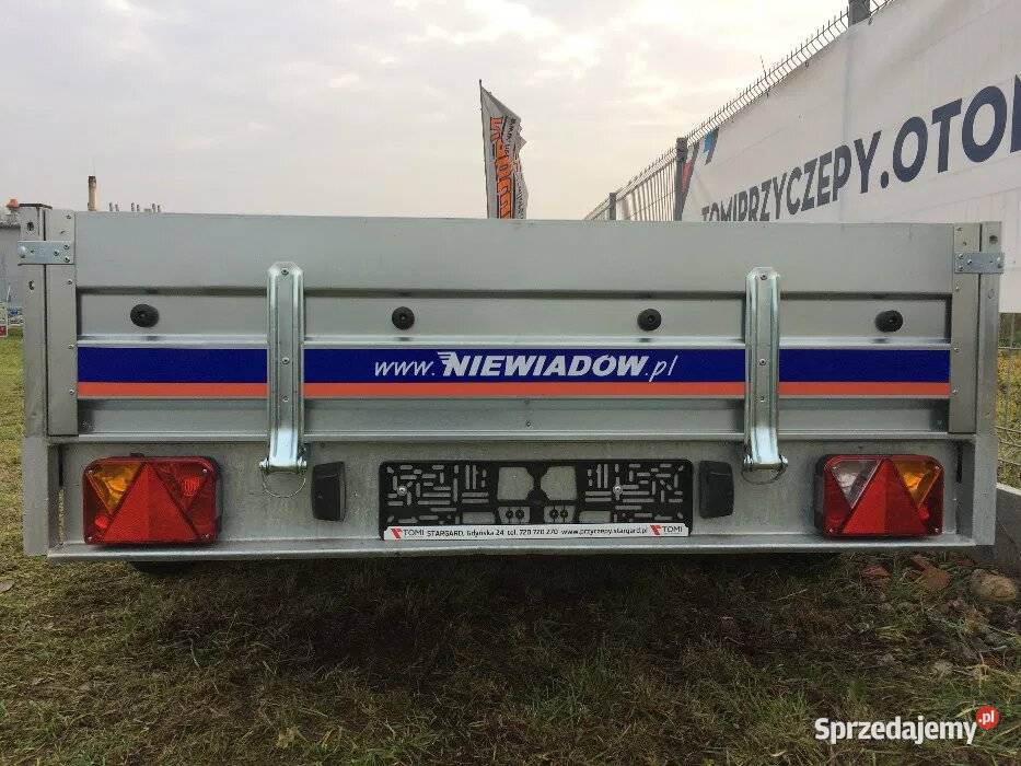 Przyczepka dwuosiowa przyczepa tandem NIEWIADÓW towarowe Piła sprzedam