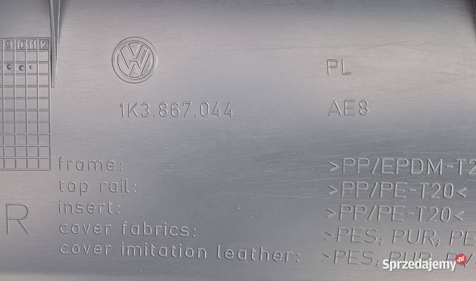 VW GOLF V 3D TAPICERKA BOCZEK PRAWY TYŁ osobowe Radom