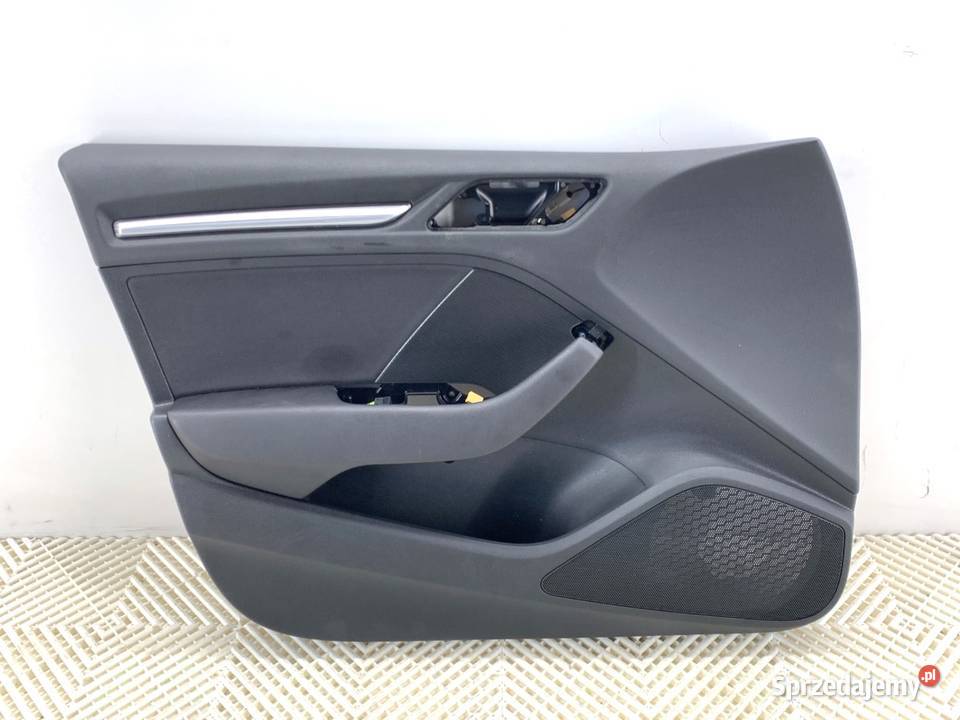 BOCZEK DRZWI LEWY PRZÓD AUDI A3 8V 8V5867105