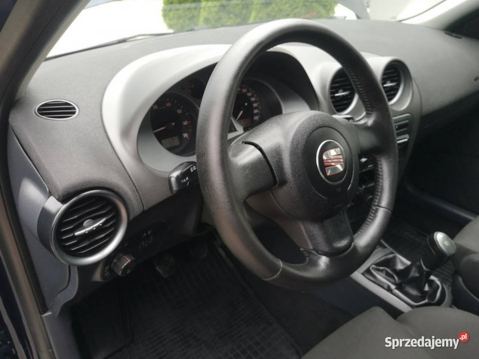 Seat Ibiza 14 MPI 86 Klima Alu Hak Wspomaganie Ibiza Samochody osobowe dolnośląskie Strzegom