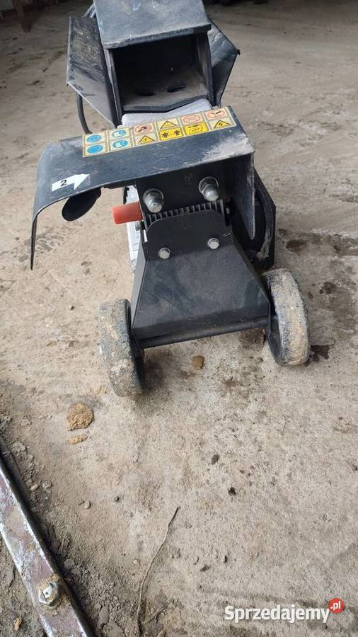 Sprzedam łuparke do drzewa Linów