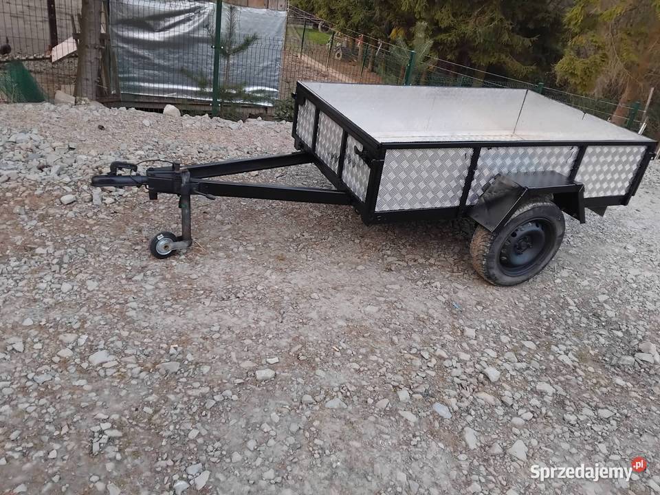 Przyczepka samochodowa Jordanów