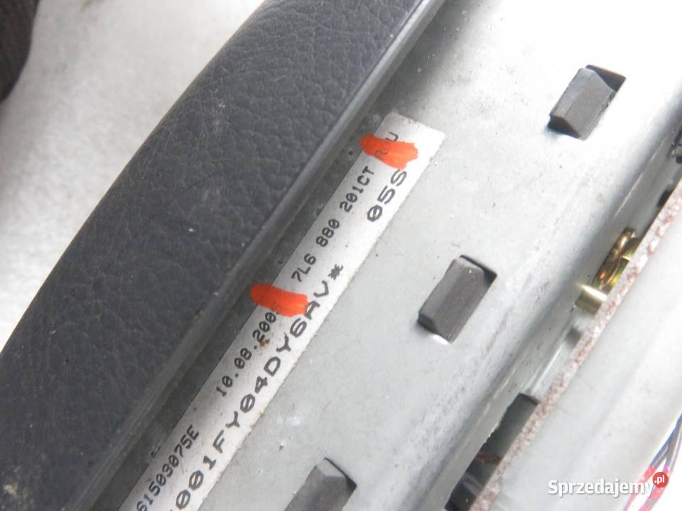 PODUSZKA KIEROWCY VW TOUAREG I 3D0971582AA