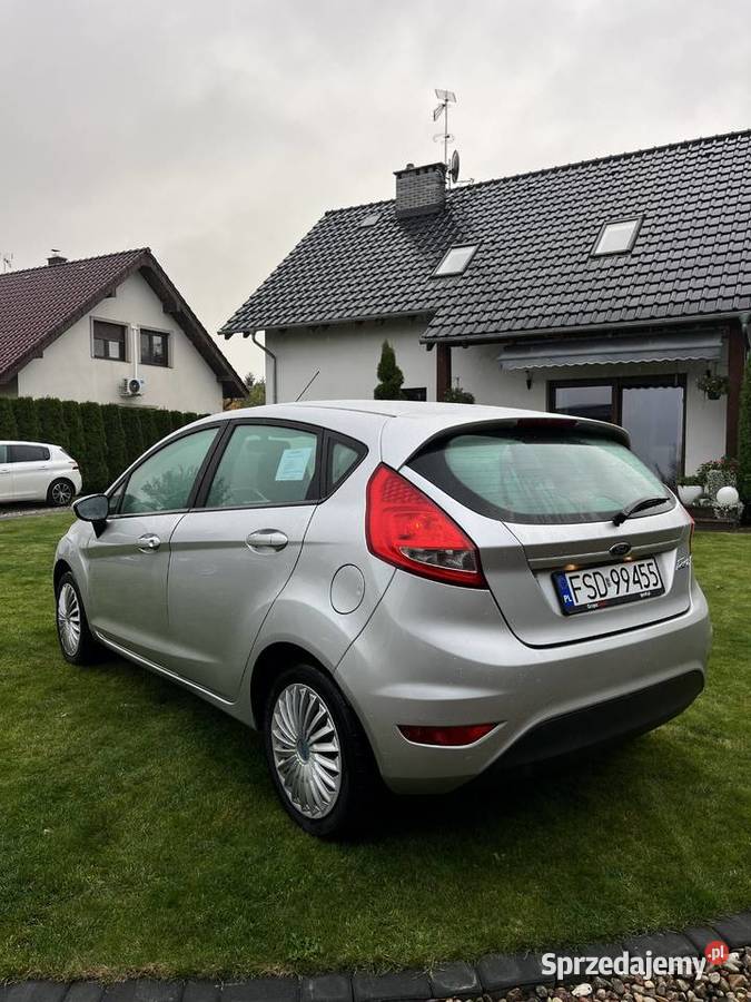 Ford Fiesta Mk7 2010 82 Zadbany gotowy do jazdy elektryczne szyby