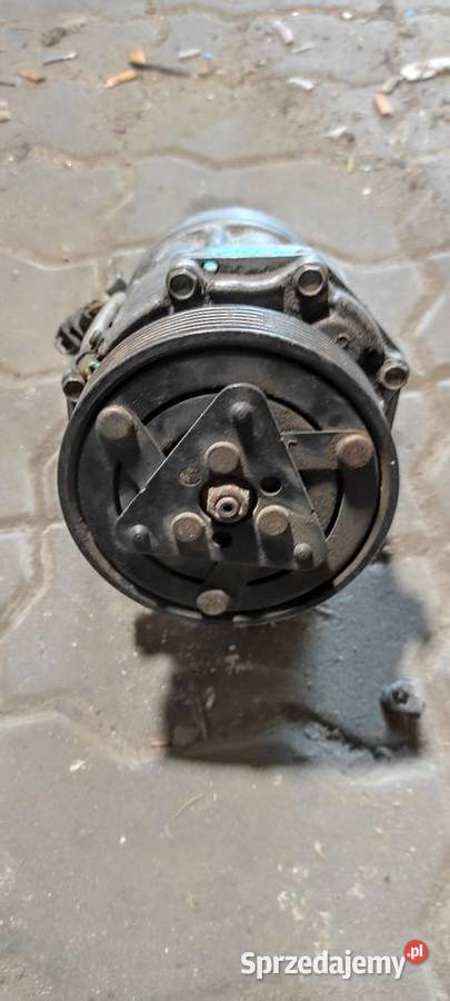 Kompresor klimatyzacji SD7V16