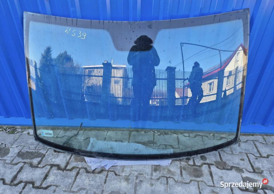 SZYBA PRZÓD PRZEDNIA CZOŁOWA MERCEDES BENZ W639 Działoszyce