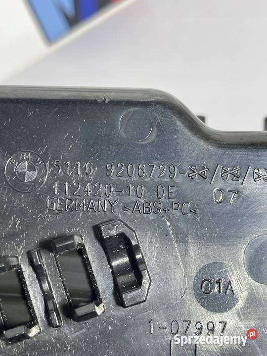 BMW F10 F11 SCHOWEK WKŁAD TUNELU ŚRODKOWEGO osobowe