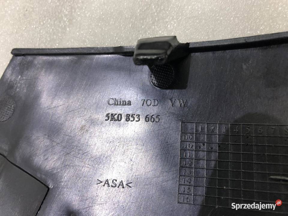 KRATKA ZDERZAKA LEWA 5K0853665 VW GOLF VI Atrapy