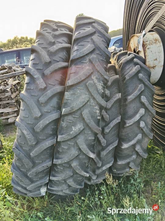 Komplet KOLA Do MIEDZYRZEDZI DEERE 27095R32 Opony rolnicze Wrząca