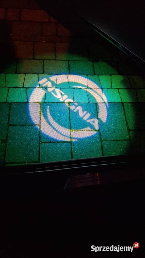 INSIGNIA 16T 180 LPG 2013r alufelgi 18 sprzedam