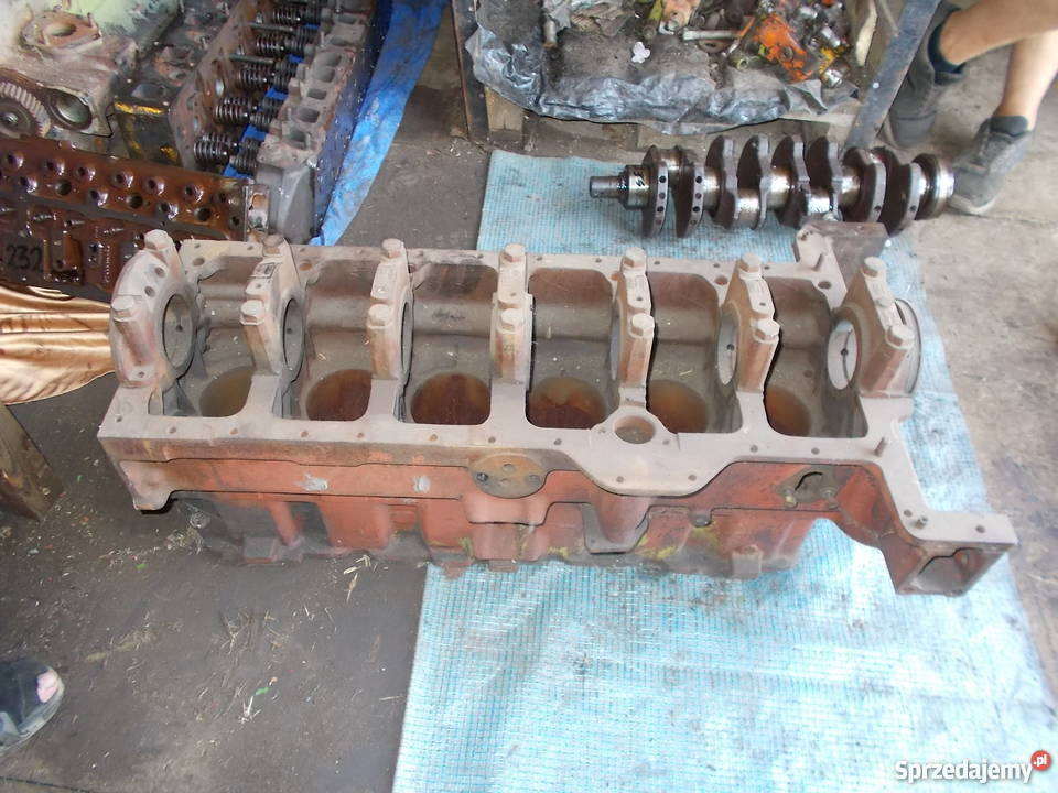 Blok 6 cylindrów Ford Spławie
