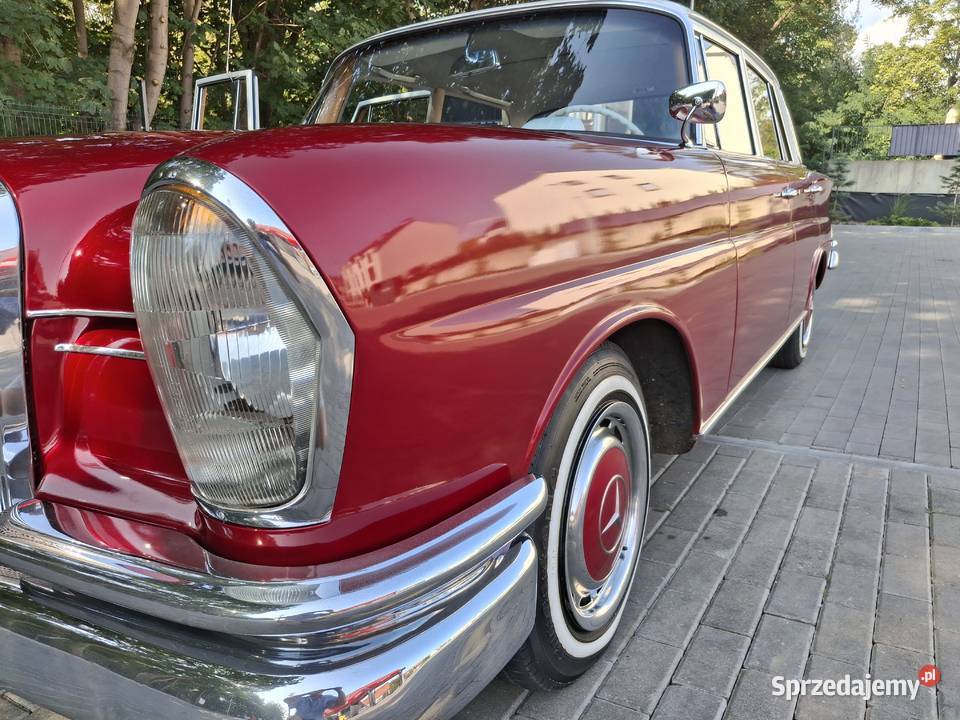 Mercedes W111 220 SE 120 Brzeg Dolny