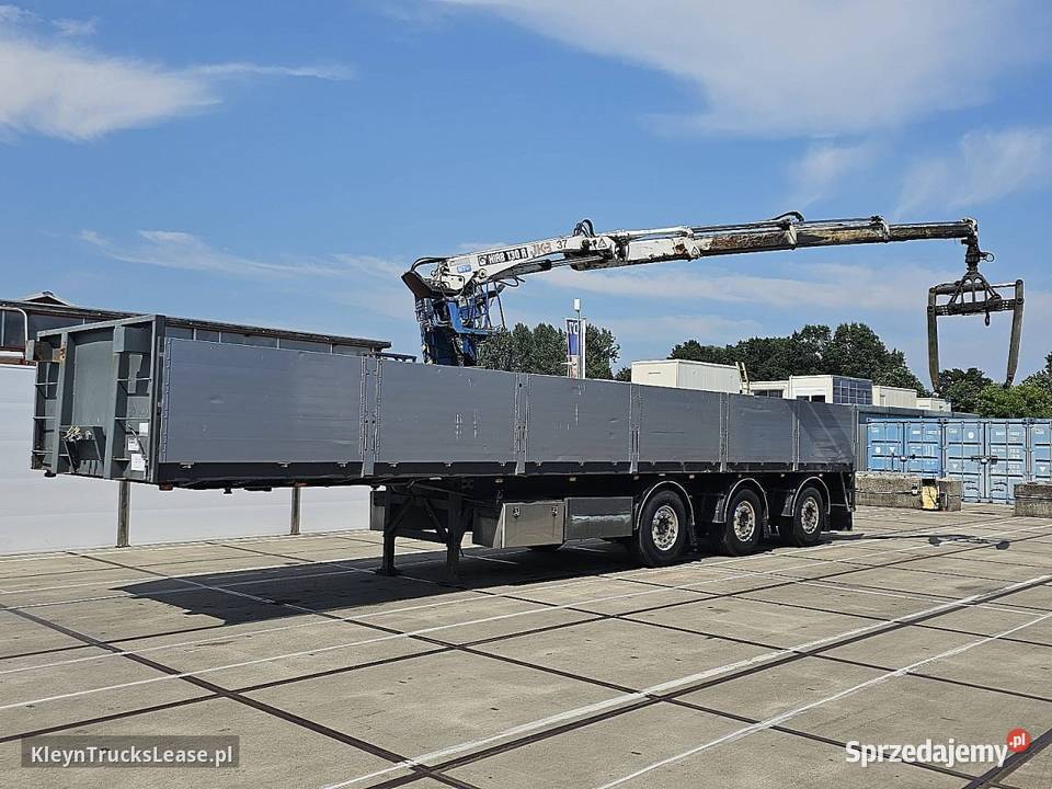 Kwb P393STIR1 HIAB 130 R skrzyniowy 2003