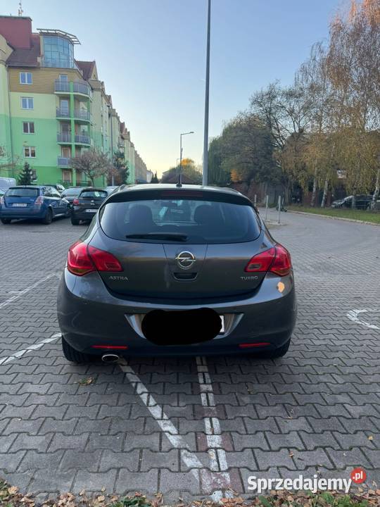 Opel astra 14 turbo 140 2011 ZAMIANA Wrocław