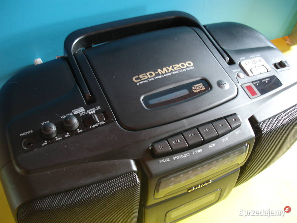 Radiomagnetofon z CD AIWA CSDMX200