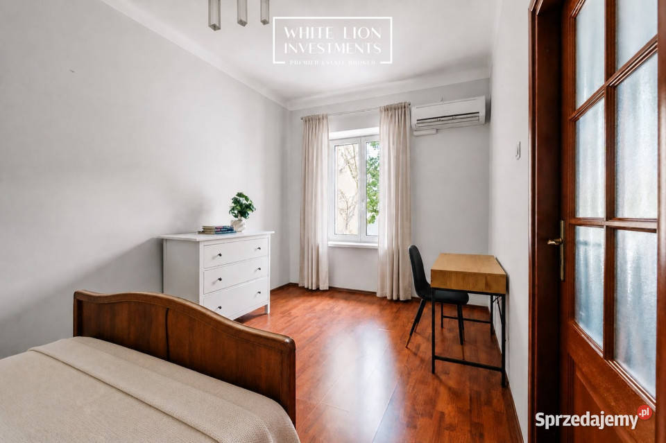 Mieszkanie Warszawa Emilii Plater 53m2 2 pokoje kamienica