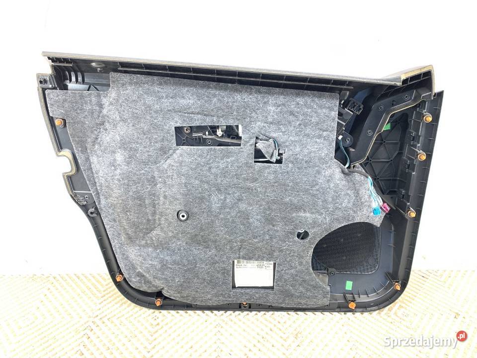 BOCZEK DRZWI PRAWY PRZÓD MERCEDES X204 SUV 0815 Części samochodowe