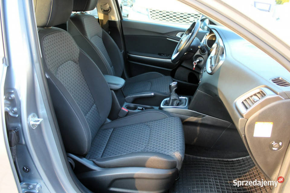 Kia Ceed FV23 SalonPL 16CRDi 136 Rej2022 ABS Sokołów