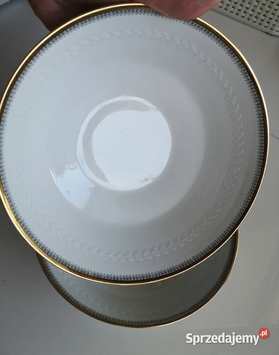 Salaterka misa porcelanowa 2 sztuki vintage Toruń sprzedam