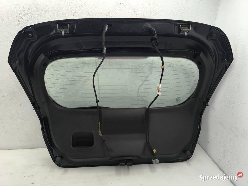 KLAPA BAGAZNIKA KOMPLETNA FORD FIESTA MK7 LIFT osobowe