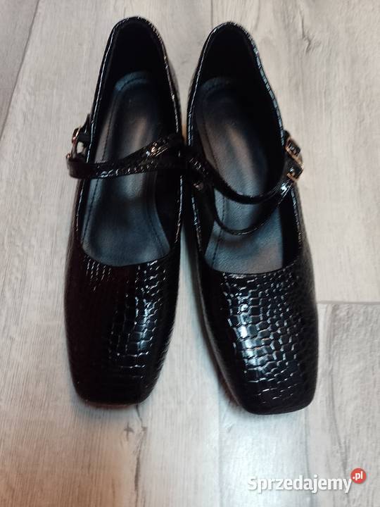 4142 Czarne teksturowane czółenka wieczorowe z Kraków