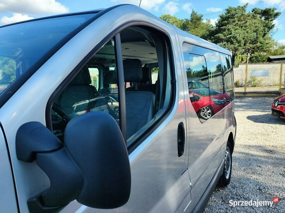 Renault Trafic Super stan 2150009 osób II diesel Bydgoszcz