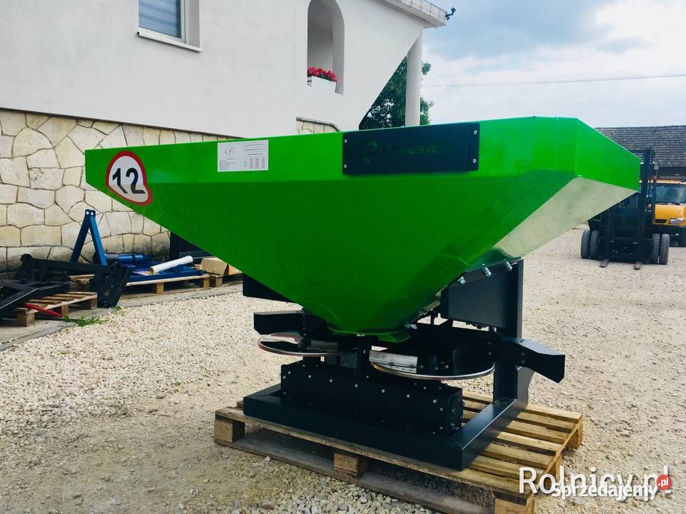 Rozsiewacz Polowy 800L malowany DOSTAWA Pasturka